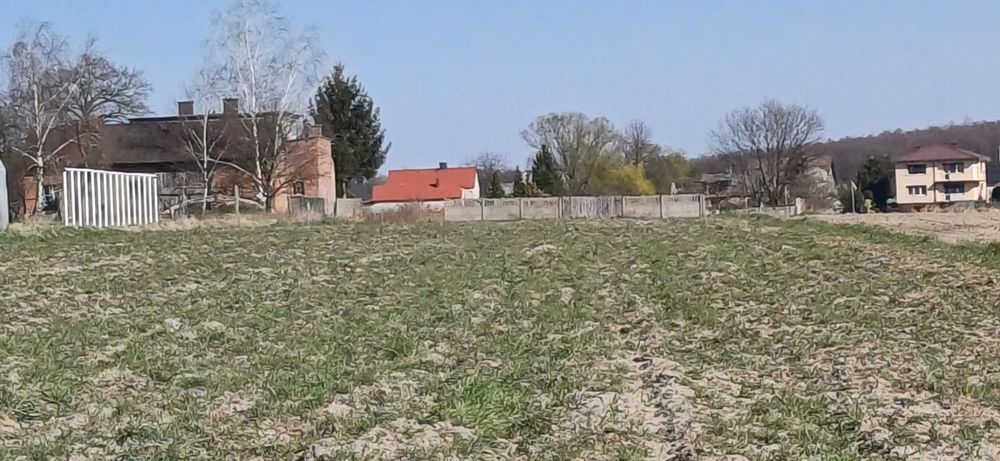 Sprzedam działkę budowlaną