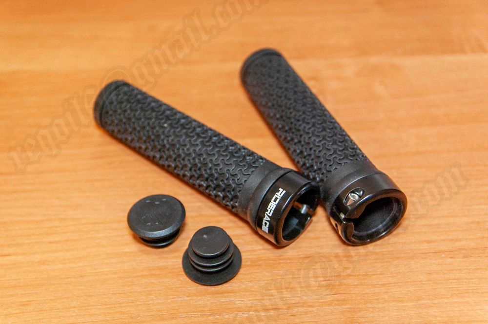 Nowe czarne gripy chwyty rowerowe.