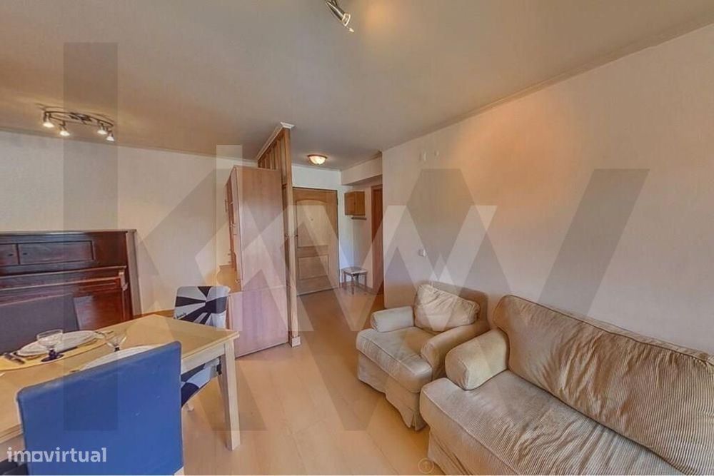3-Bedroom Apartment with 2 Bathrooms, Garage and Storage Room