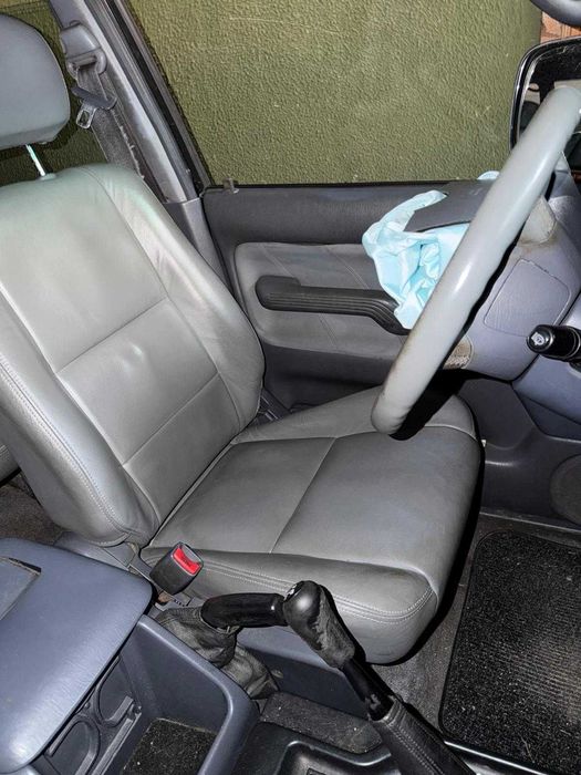 Toyota land cruiser kzj95
