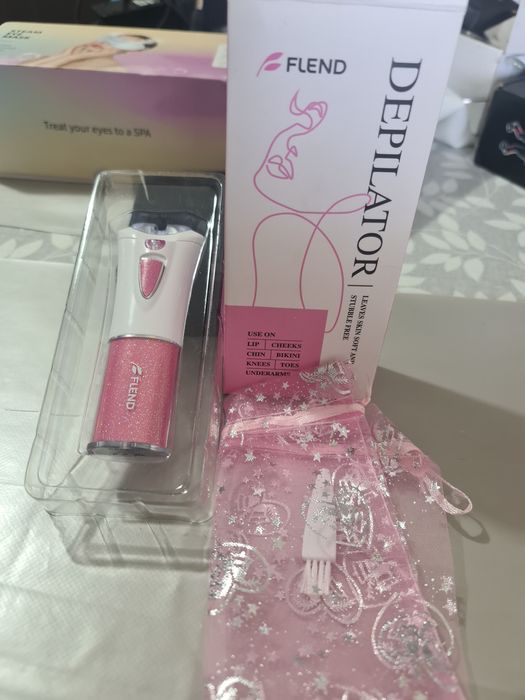 Massagem à face e depiladora portátil