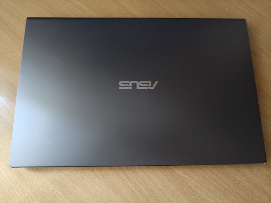 Ноутбук ASUS Ryzen 5