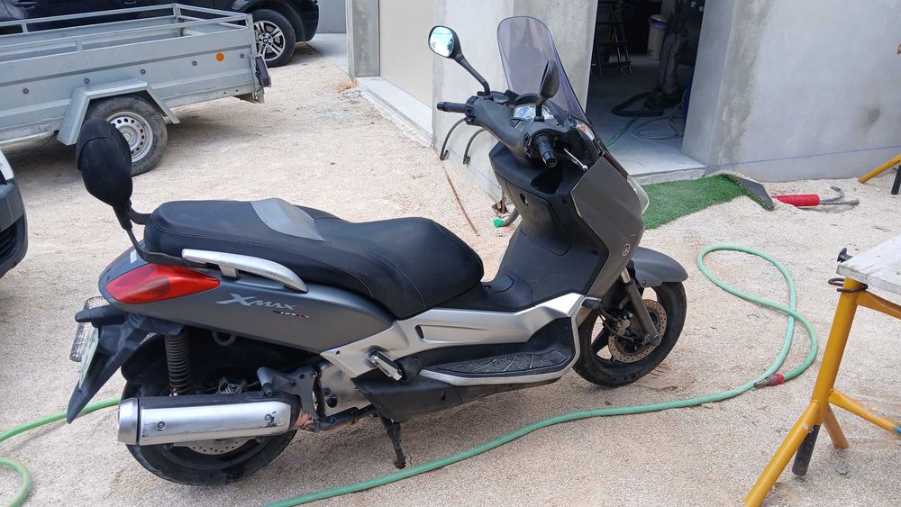Mota yamaha x max 125