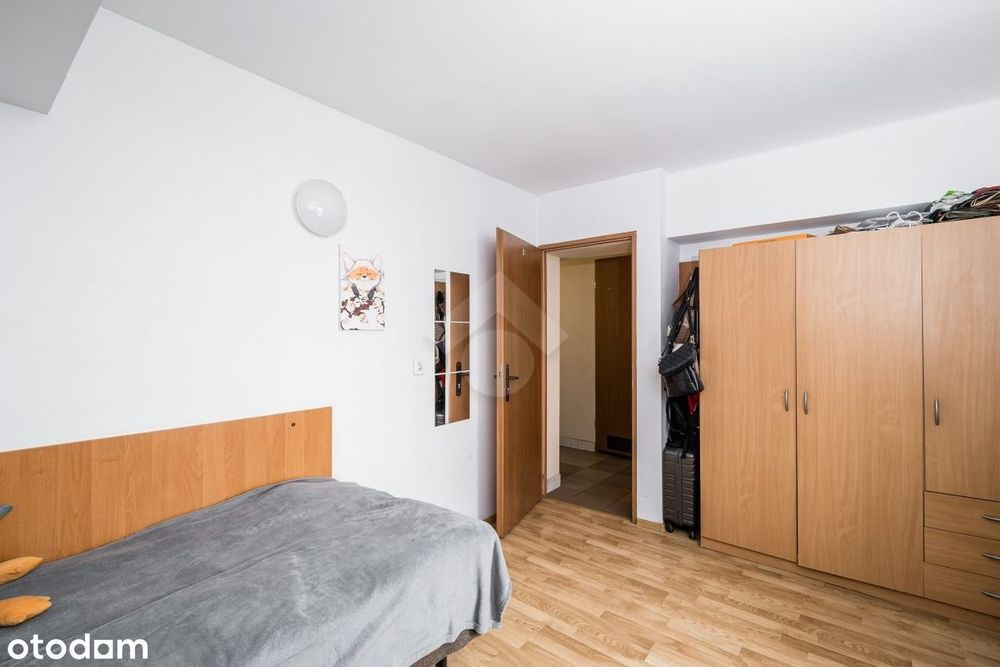 NOWA NIŻSZA CENA - dwupoziomowe mieszkanie - przy placu Inwalidów