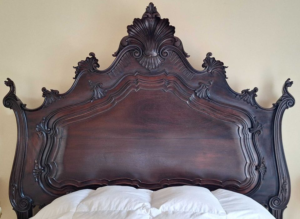 Cama de estilo francês Louis XV