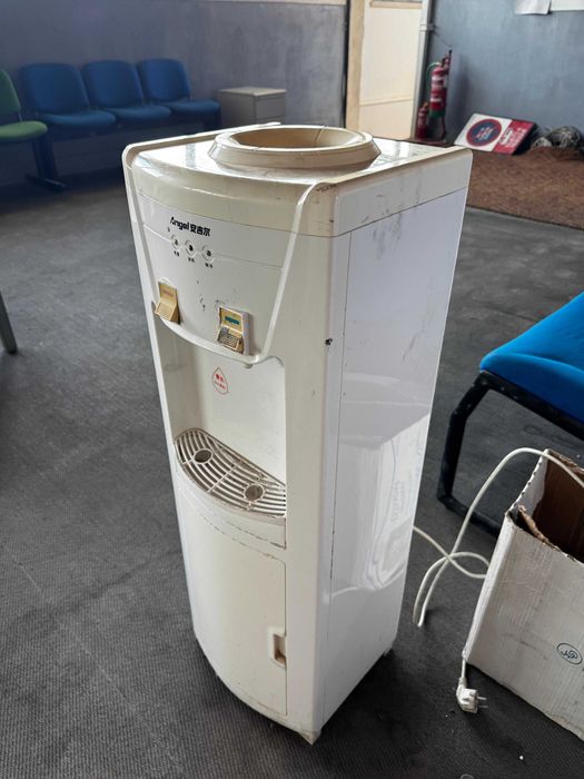 Fonte de água Angel para peças