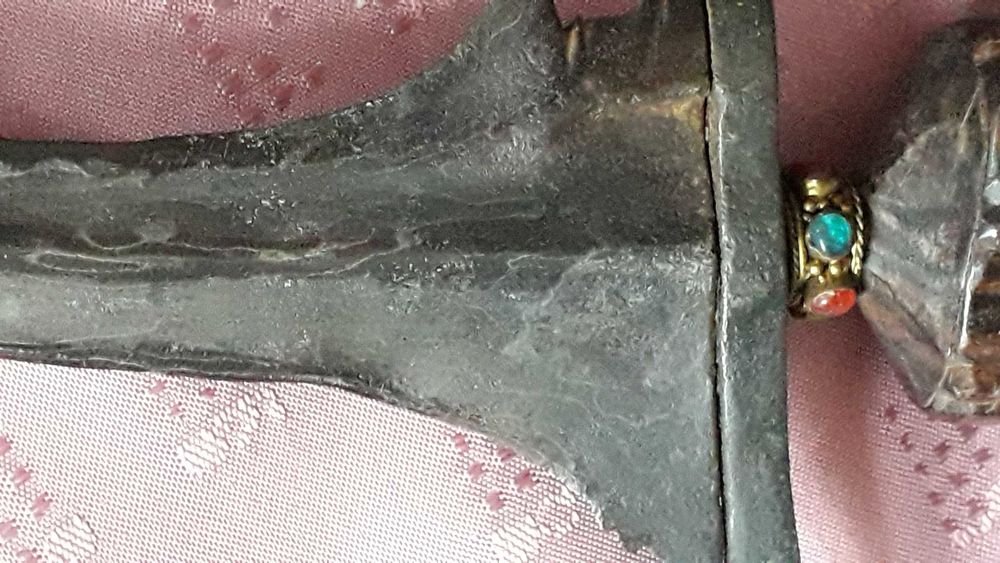 Kriss rzeźbiona rękojeść i pochwa , Indonezja