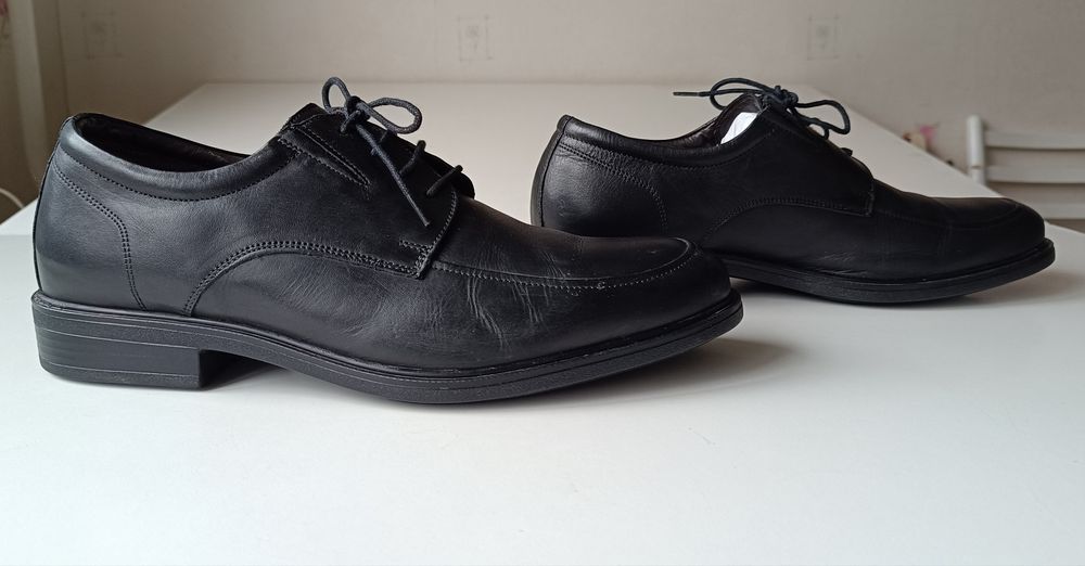 Класичні чоловічі чорні туфлі 45 р