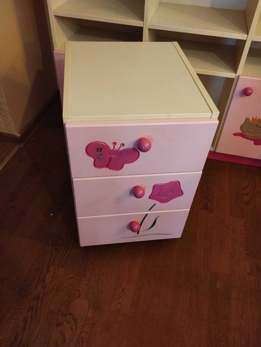 Zestaw mebli dla dziewczynki Meblik
