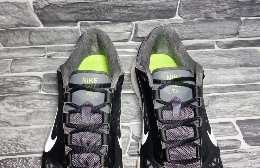 43р. Кросівки Nike Free Trainer 7.0