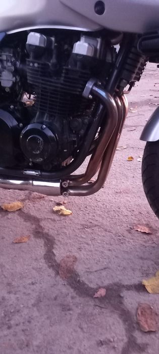 Продається Kawasaki ZR7S