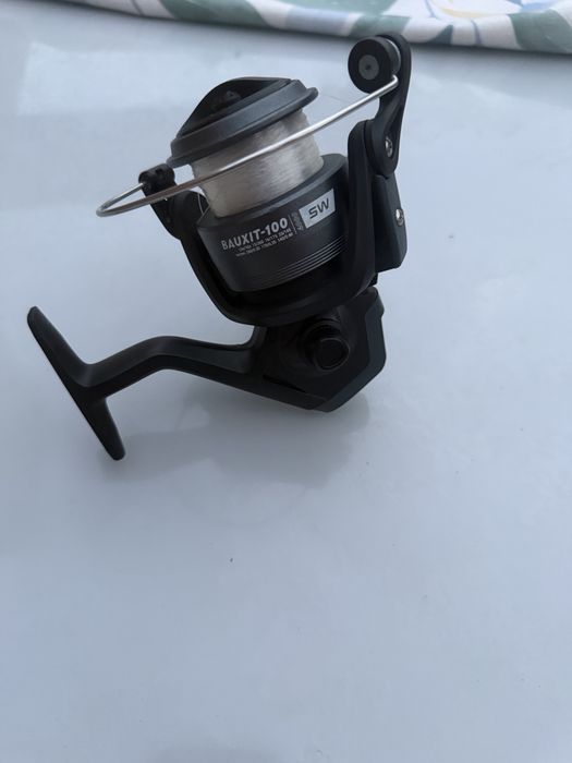 Vendo cana de pesca 3.00m com carreto