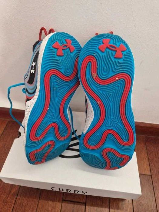Buty męskie Under Armour mało noszone r. 45 niebieskie