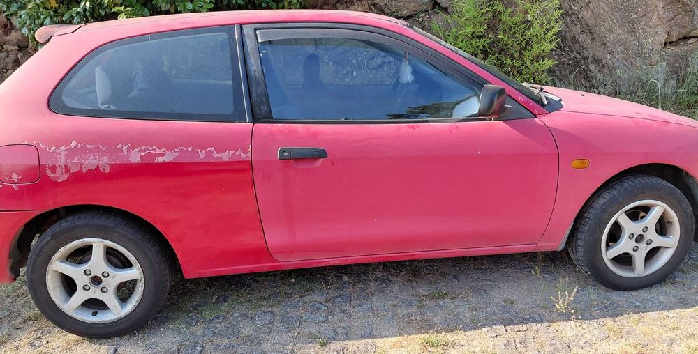 Mitsubishi colt 136 mil kms