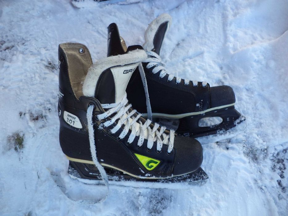 Ковзани    коньки