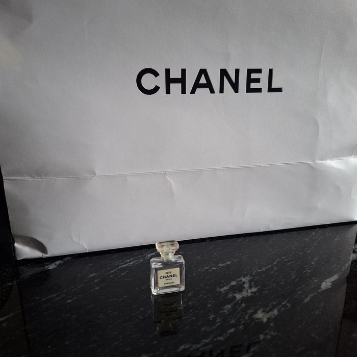 Chanel              .