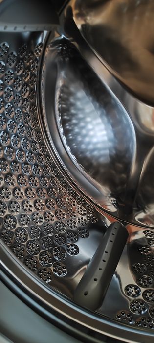 Máquina de lavar e secar roupa de encastre