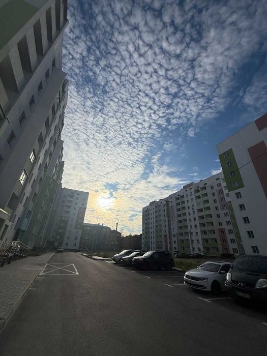 24500  ЖК Мира 3 До-Ки Продам 1 комнатную квартиру 3 эт, S-40 мAS