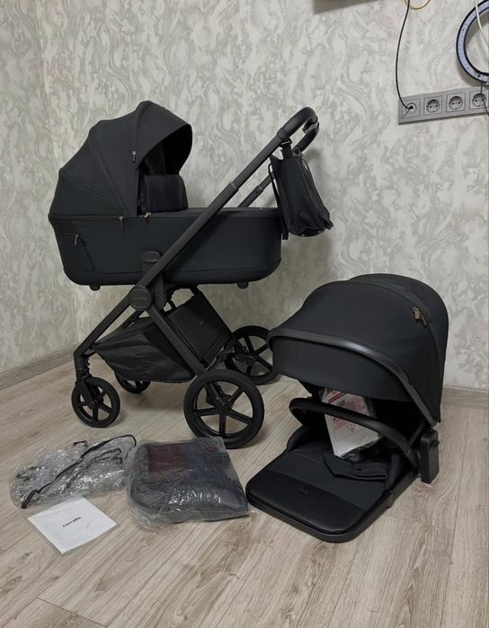 Продам коляску Carello Ultra 2025