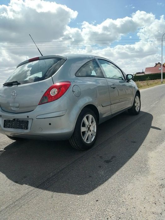 Opel Corsa D 2007 rok 1.2