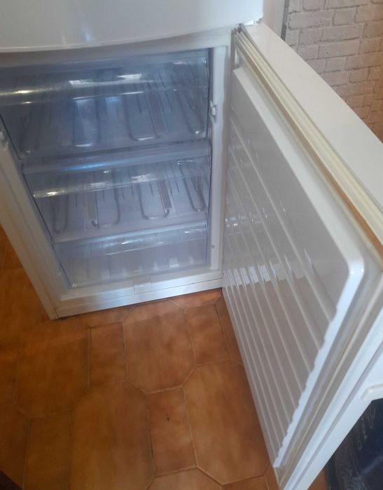 Frigorífico whirlpool com duas portas
