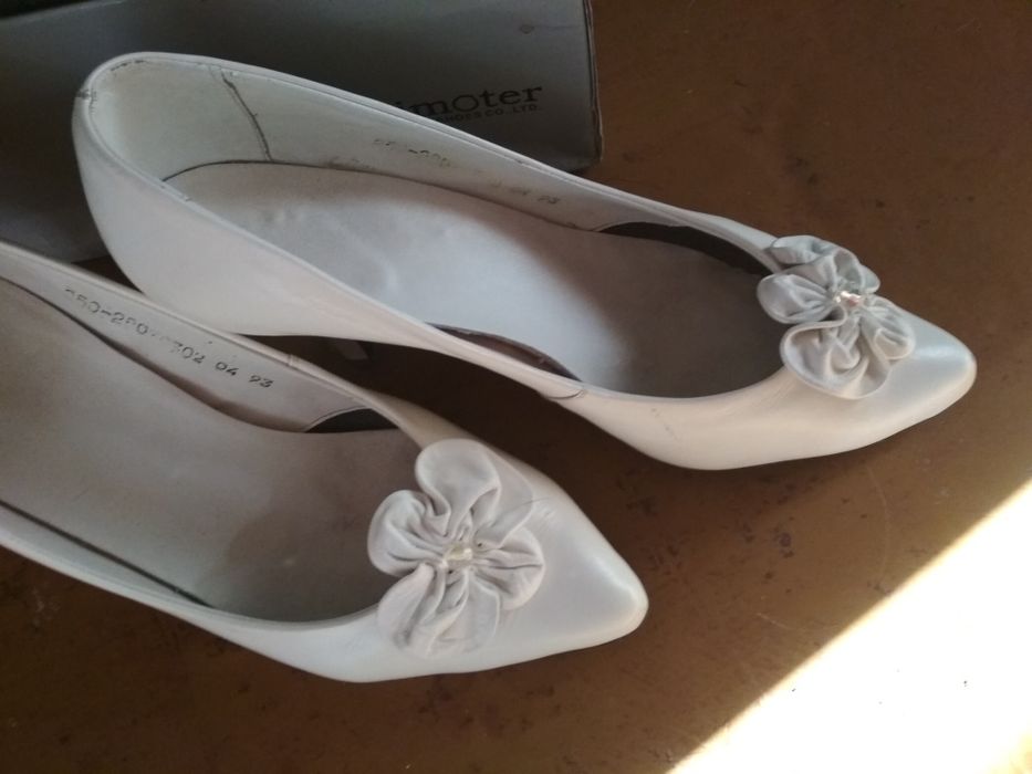 Обмін. Жіночі черевички.