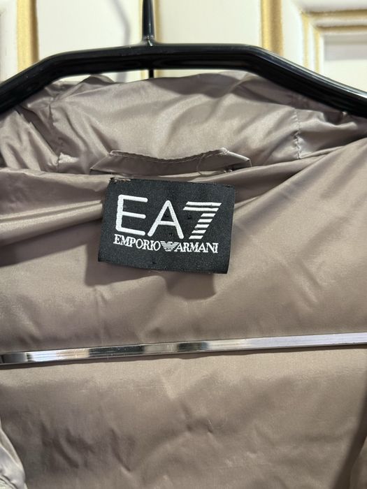 Пуховик EMPORIO ARMANI оригінал S