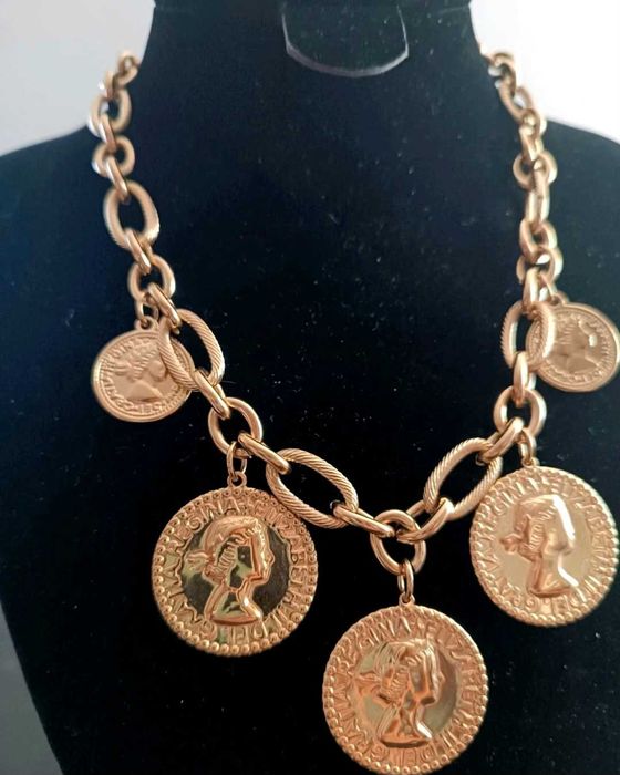 Colar das 5 medalhas