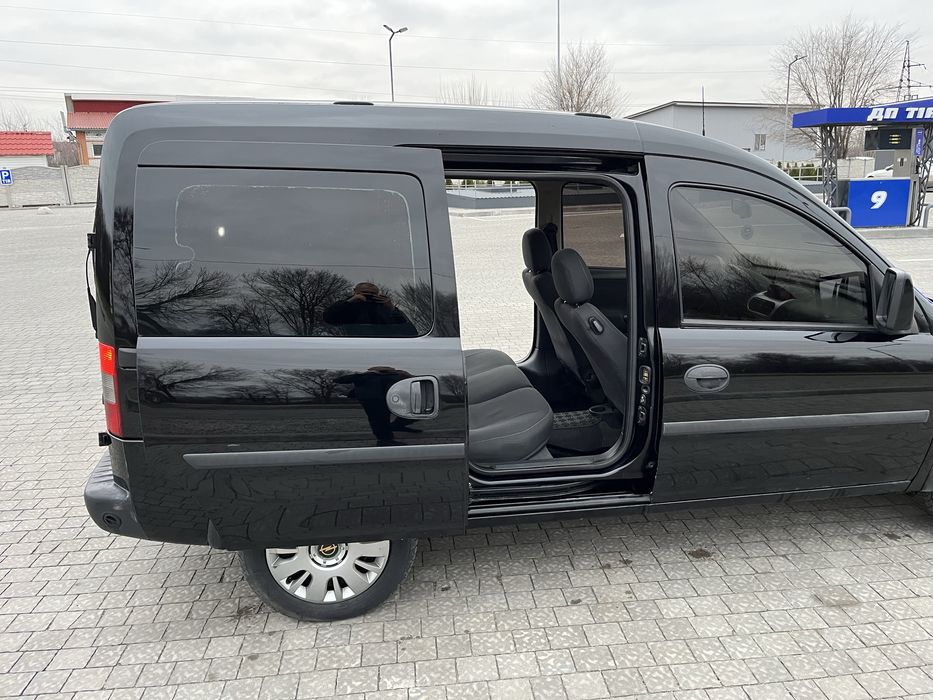 Продам(Обмен) Опель Комбо