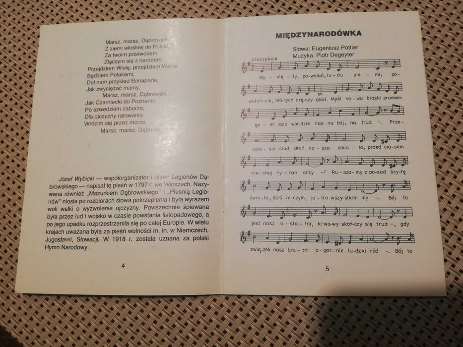 Przypinki metalowe PRL