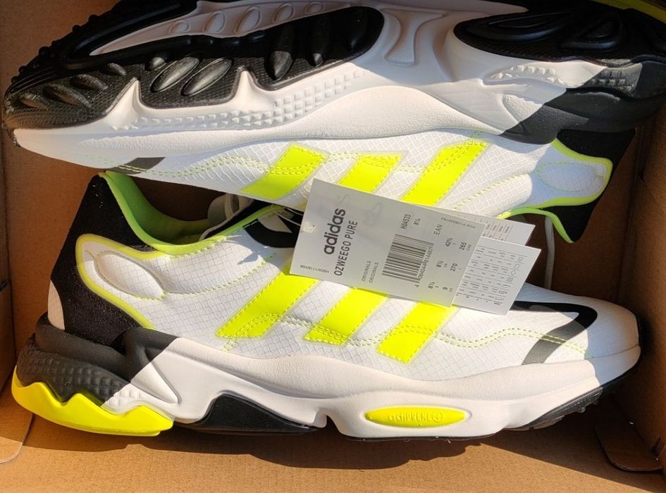 Nowe buty Adidas Ozweego Pure 42.5 43 ZX boost ozelia męskie białe air