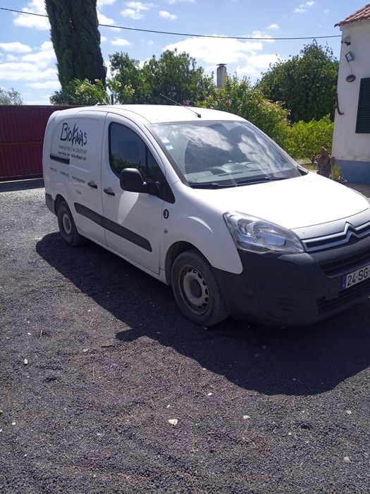 Carrinha Berlingo Citroen com frio