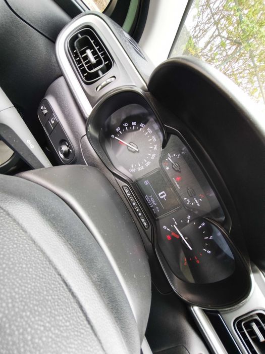 Citroen C3 1.2 .