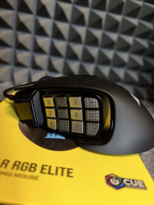 Myszka Corsair Scimitar RGB Elite