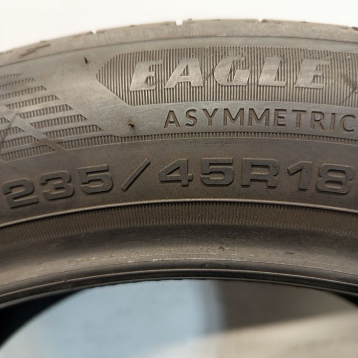 235/45R18 Goodyear Eagle