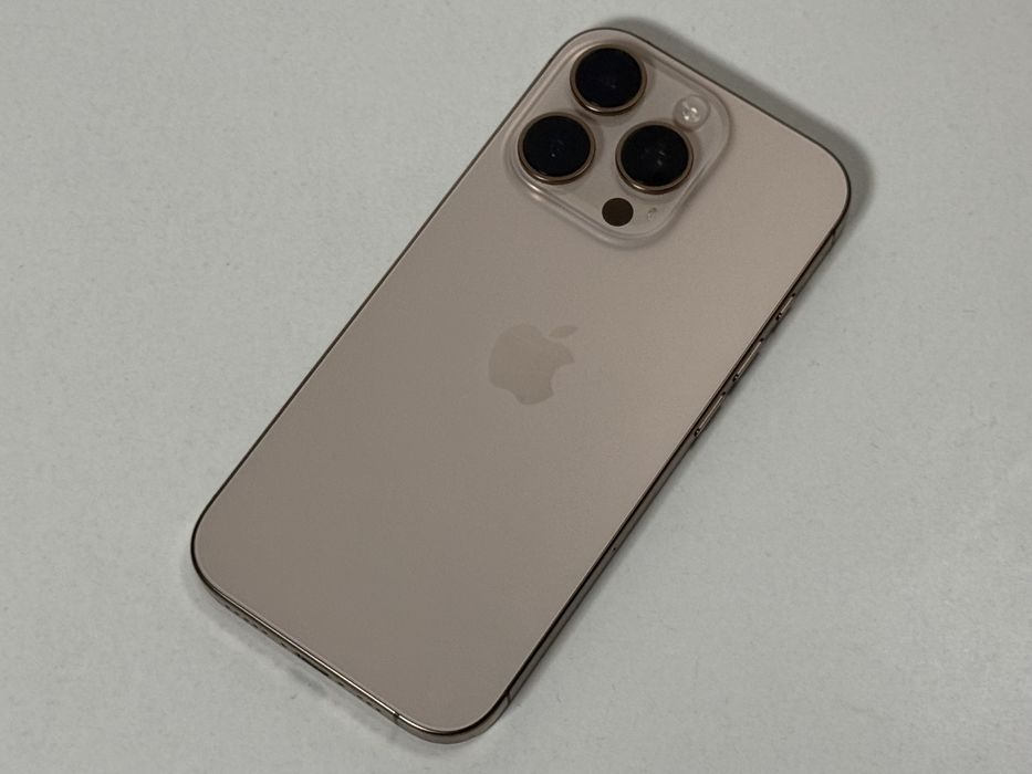 Apple iPhone 16 Pro 256GB Złoty - 89% Baterii - Gwarancja - Super Stan -
