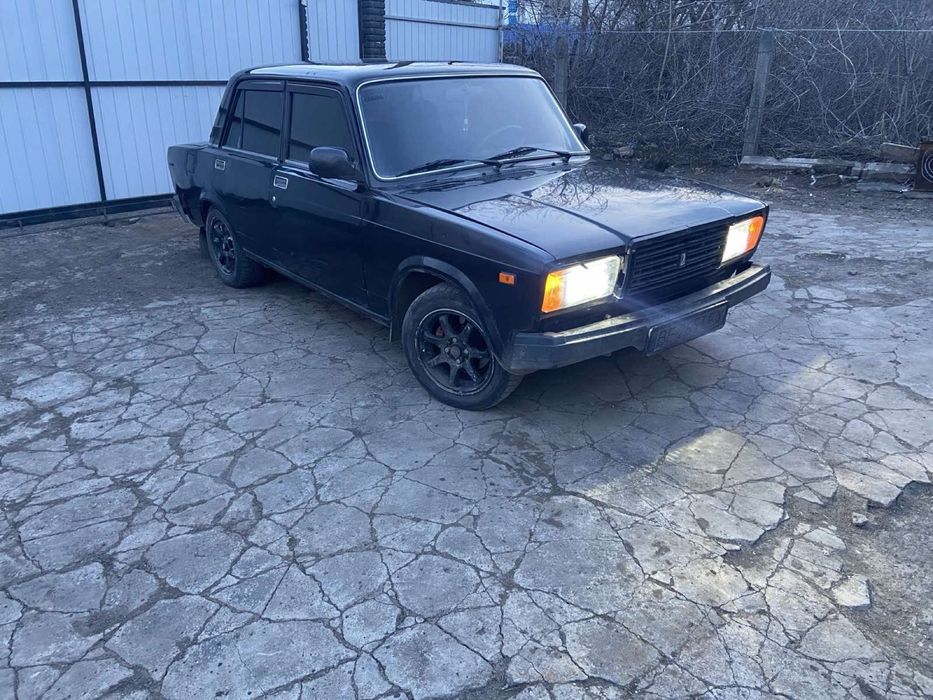 Ваз 2107.