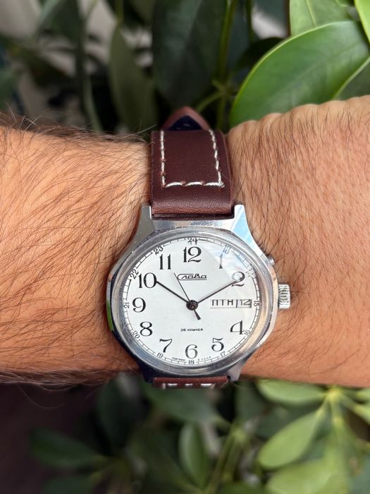 Slava Day-Date 26 Kamieni Biała Tarcza USSR Vintage