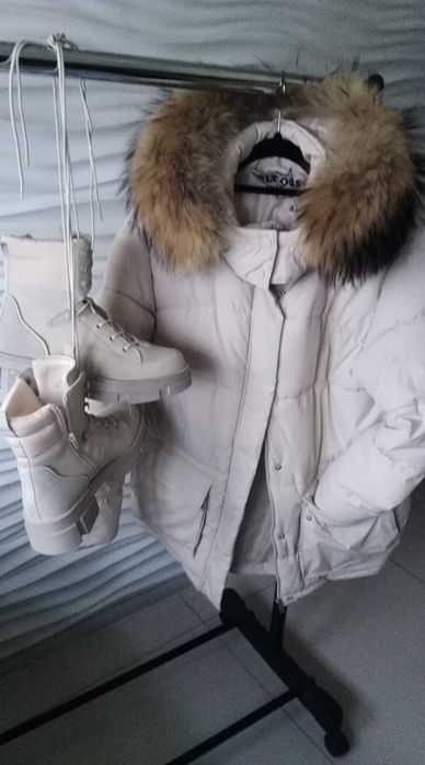 Kurtka damska C&A roz.42/44 nowa