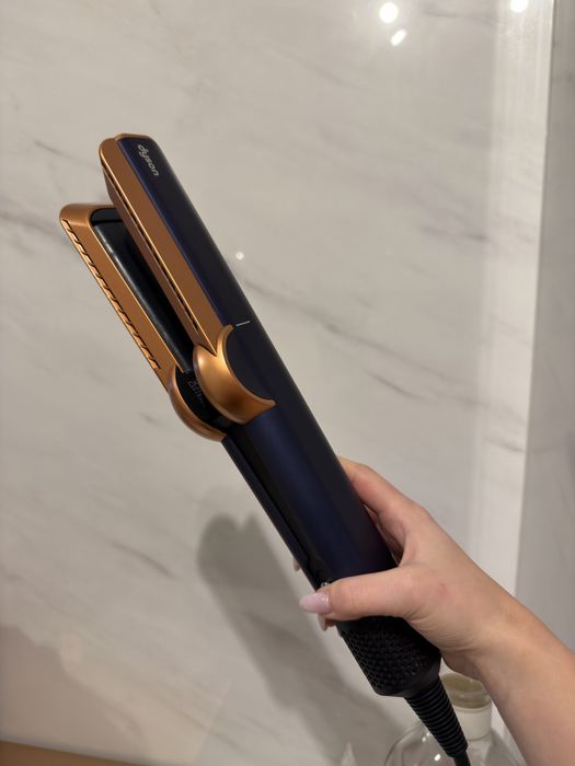 Aeroprostownica Dyson Airstrait