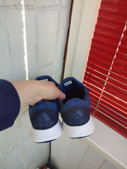 Кросівки Adidas Cloudfoam