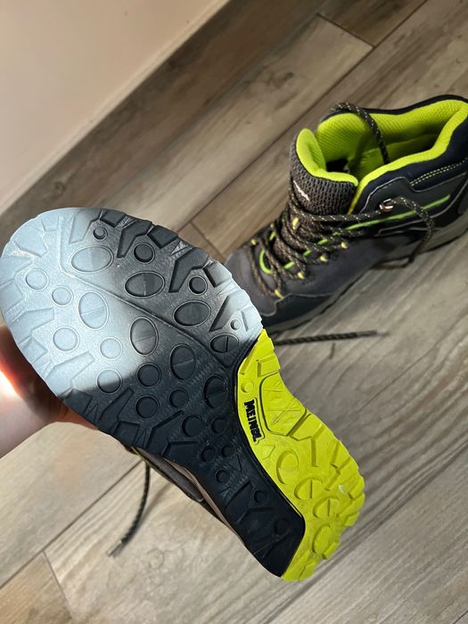 Дитячі туристичні черевики MEINDL