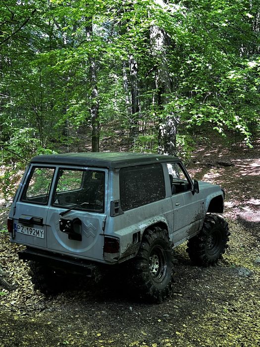 Nissan Patrol Y60