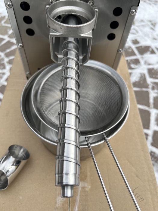 Продам новий маслопресс op-800 premium