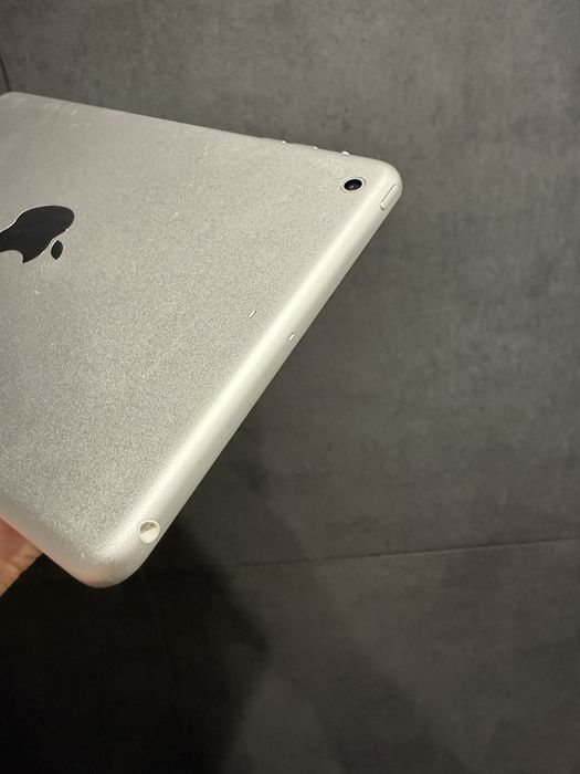 iPad Mini 2 Retina 32gb Wi-Fi Silver (79)