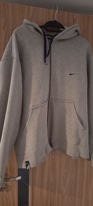 Sprzedam Bluzę z kapturem Nike