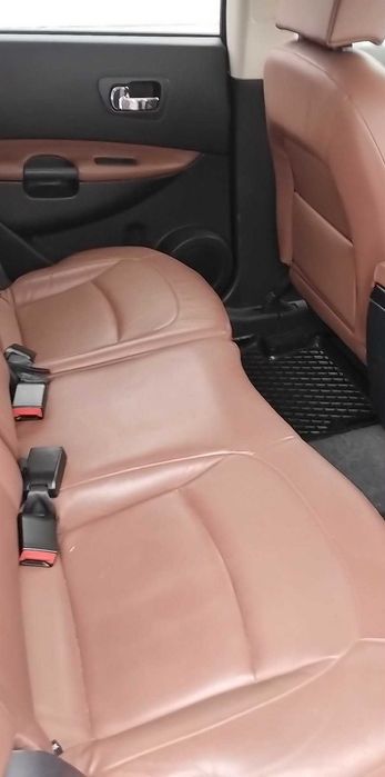 NISSAN QASHQAI+2 2.0 4x4 Acenta