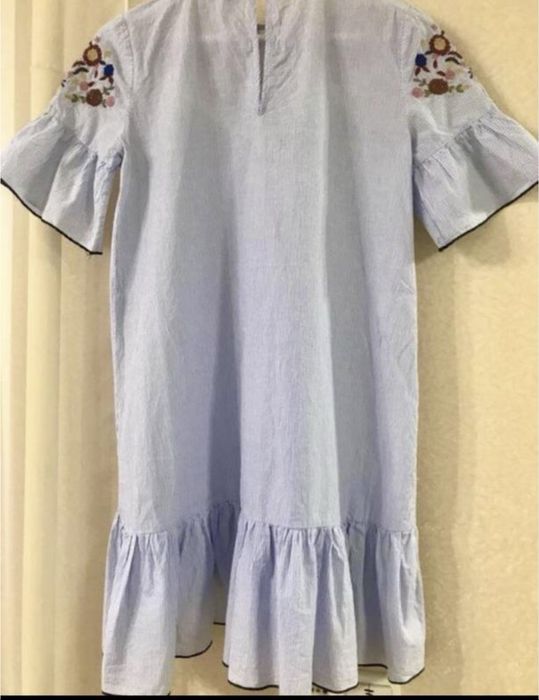 Сучасна сукня  вишиванка