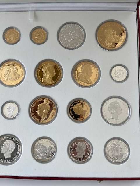 Coleção de medalhas / moedas História da Moeda Portuguesa