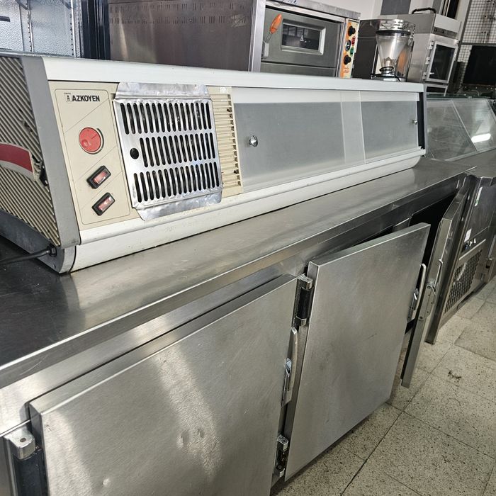 Vitrine refrigerada de bancada